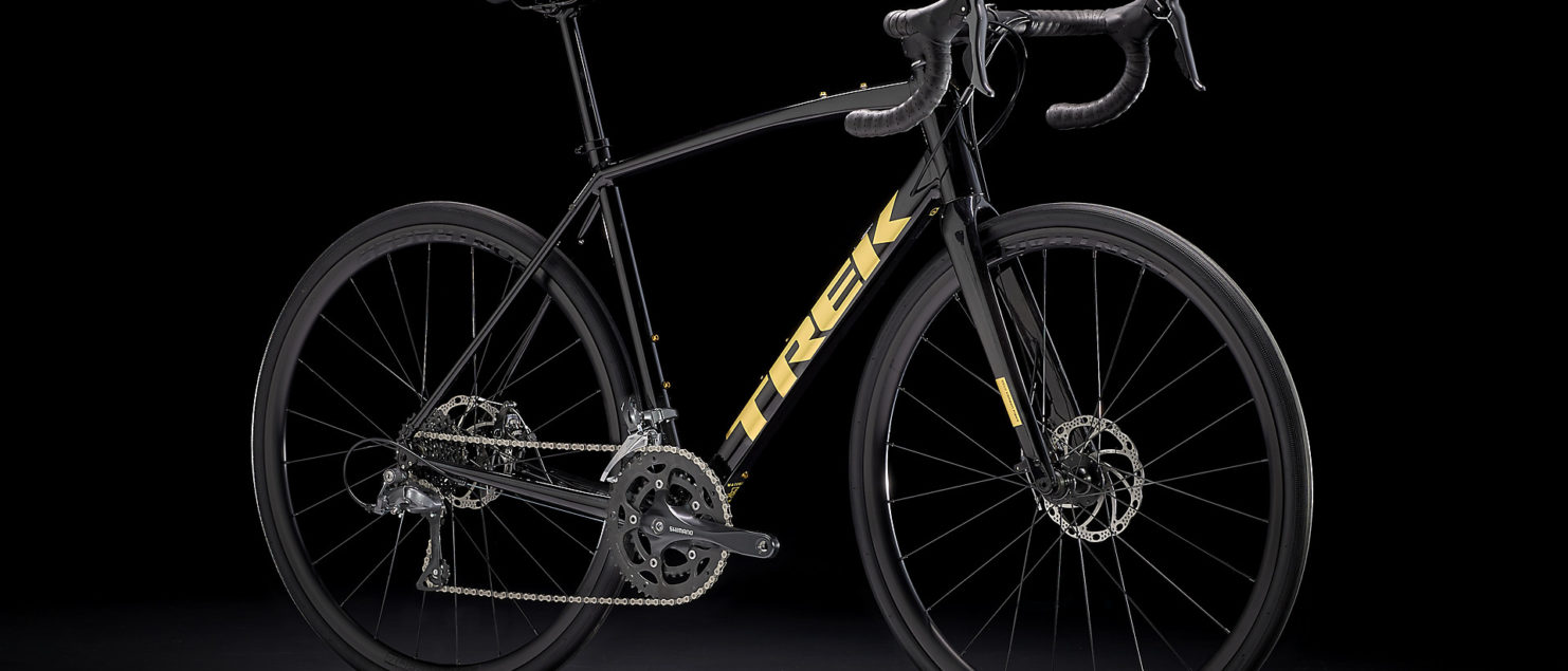 TREK　Domane　al2　ディスク　アルミフレーム DomaneAL2_21_33037_B_Portrait.jpeg
